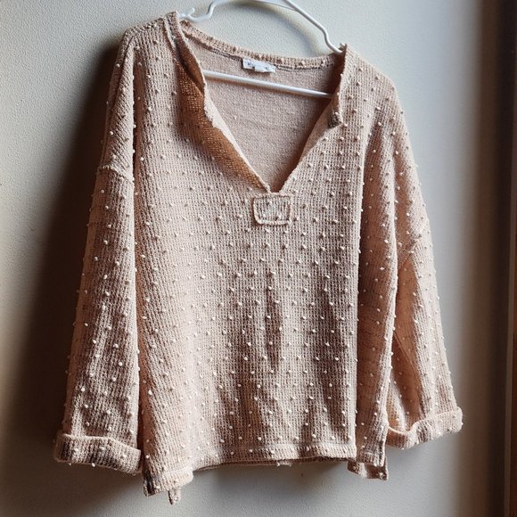 Blu Pepper Peach/White Dotted V-Neck Sweater Size Large - Picture 1 of 14